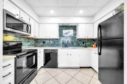EmeraldTide • The Enclave • Destin • 2 bed / 2 bath (condo) - Image 2